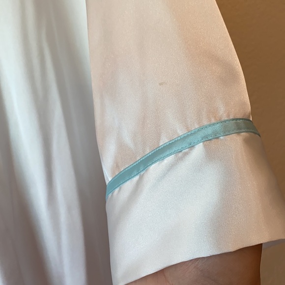 Bridal Wedding Robe Embroidered “The Bride” L/XL - Picture 8 of 11